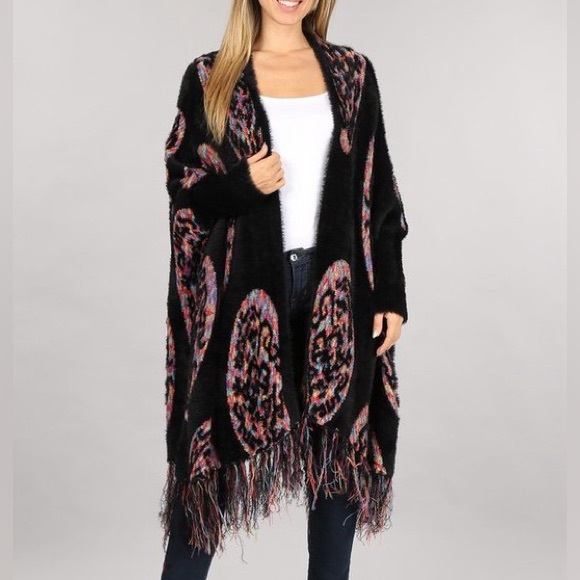 512. COST 🛑OVERSIZED multicolor Fuzzy PONCHO cardigan sweater bohemian fringe - Picture 3 of 3